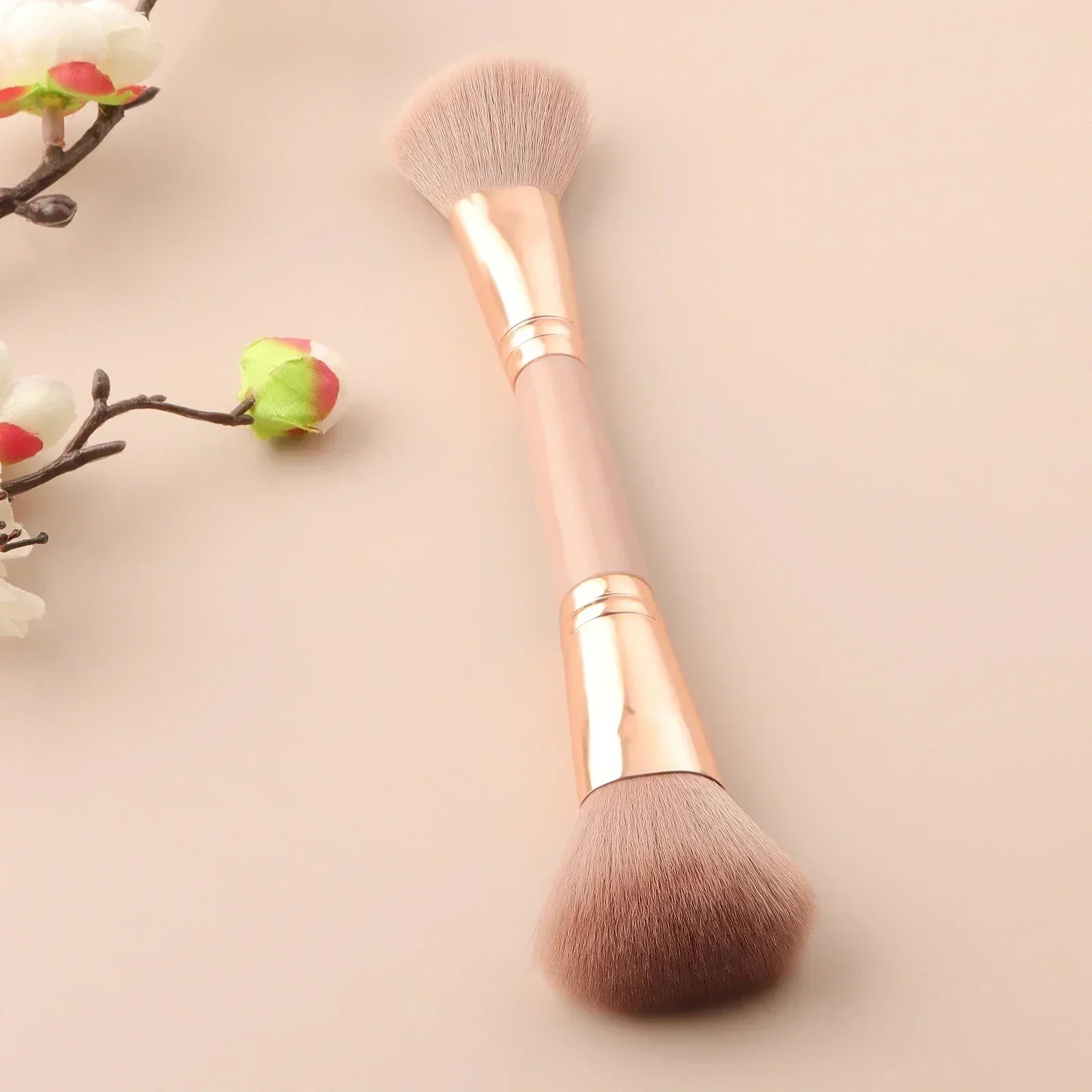 Single Dual-Ended Beauty Brush, Round Blush Brush + Large Powder Brush Soft Bristle Facial Makeup Tool